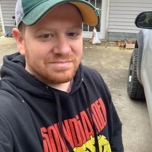 Meet your Posher, Jonathan